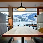 Wellness Und Brunch Morgenzeit Beheizter Naturteich Genuss Frühstück Bis 13 Uhr Hochkönig Sommercard Hotel 3*