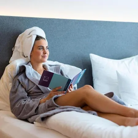 Wellness Und Brunch Morgenzeit Beheizter Naturteich Genuss Fruehstueck Bis 13 Uhr Hochkoenig Sommercard