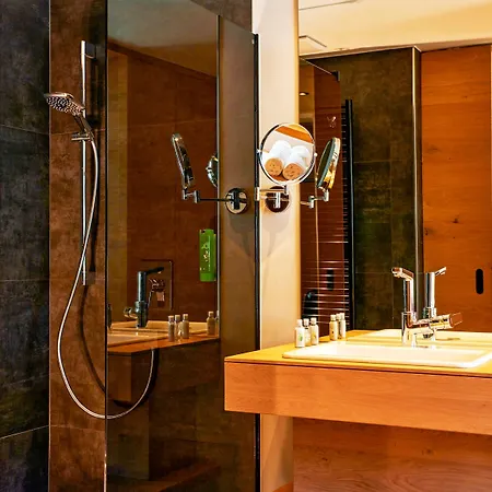 Wellness Und Brunch Morgenzeit Beheizter Naturteich Genuss Fruehstueck Bis 13 Uhr Hochkoenig Sommercard 3* Maria Alm am Steinernen Meer