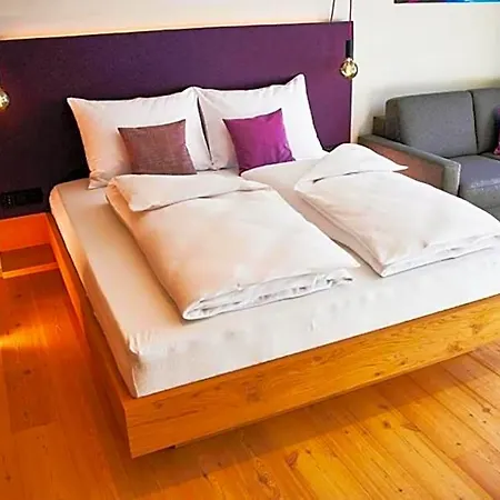 Отель Wellness Und Brunch Morgenzeit Beheizter Naturteich Genuss Fruehstueck Bis 13 Uhr Hochkoenig Sommercard 3*