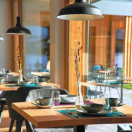 Wellness Und Brunch Morgenzeit Beheizter Naturteich Genuss Fruehstueck Bis 13 Uhr Hochkoenig Sommercard Отель