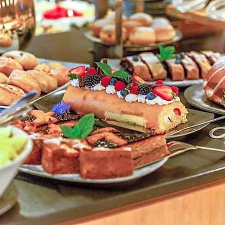 Wellness Und Brunch Morgenzeit Beheizter Naturteich Genuss Fruehstueck Bis 13 Uhr Hochkoenig Sommercard 3* Мариа-Альм