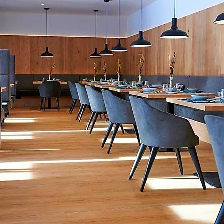 Wellness Und Brunch Morgenzeit Beheizter Naturteich Genuss Fruehstueck Bis 13 Uhr Hochkoenig Sommercard Отель