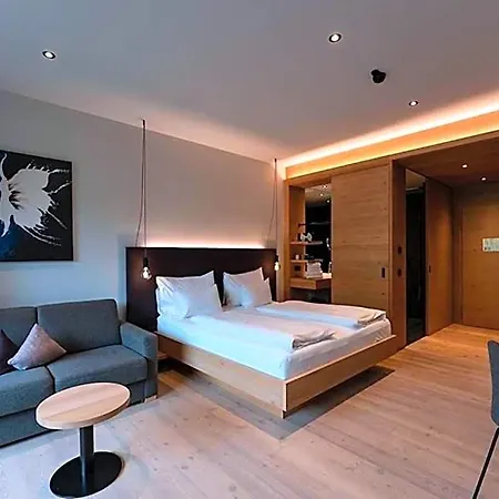 Wellness Und Brunch Morgenzeit Beheizter Naturteich Genuss Fruehstueck Bis 13 Uhr Hochkoenig Sommercard מלון 3*