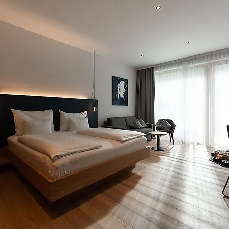 Wellness Und Brunch Morgenzeit Beheizter Naturteich Genuss Fruehstueck Bis 13 Uhr Hochkoenig Sommercard 酒店