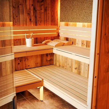 Wellness Und Brunch Morgenzeit Beheizter Naturteich Genuss Fruehstueck Bis 13 Uhr Hochkoenig Sommercard מלון 3*