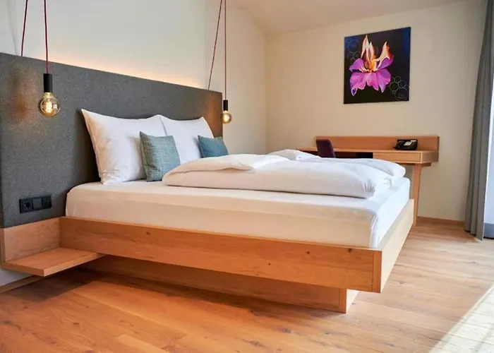 Wellness Und Brunch Morgenzeit Beheizter Naturteich Genuss Fruehstueck Bis 13 Uhr Hochkoenig Sommercard Maria Alm am Steinernen Meer