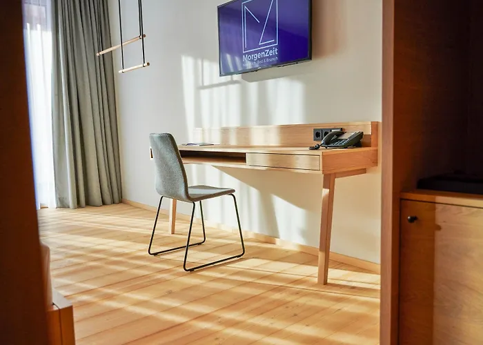 Wellness Und Brunch Morgenzeit Beheizter Naturteich Genuss Fruehstueck Bis 13 Uhr Hochkoenig Sommercard Hotell 3*