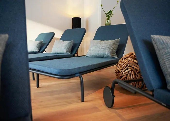 Hotel Wellness Und Brunch Morgenzeit Beheizter Naturteich Genuss Fruehstueck Bis 13 Uhr Hochkoenig Sommercard